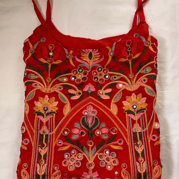 Red sharara suit set perfect for the wedding season . Stiched suit . - Picture 3 of 4